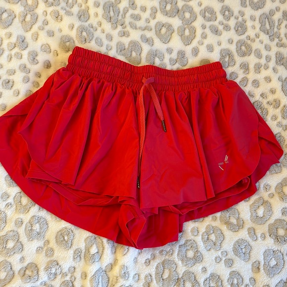 Viral Flowy shorts - Picture 1 of 2